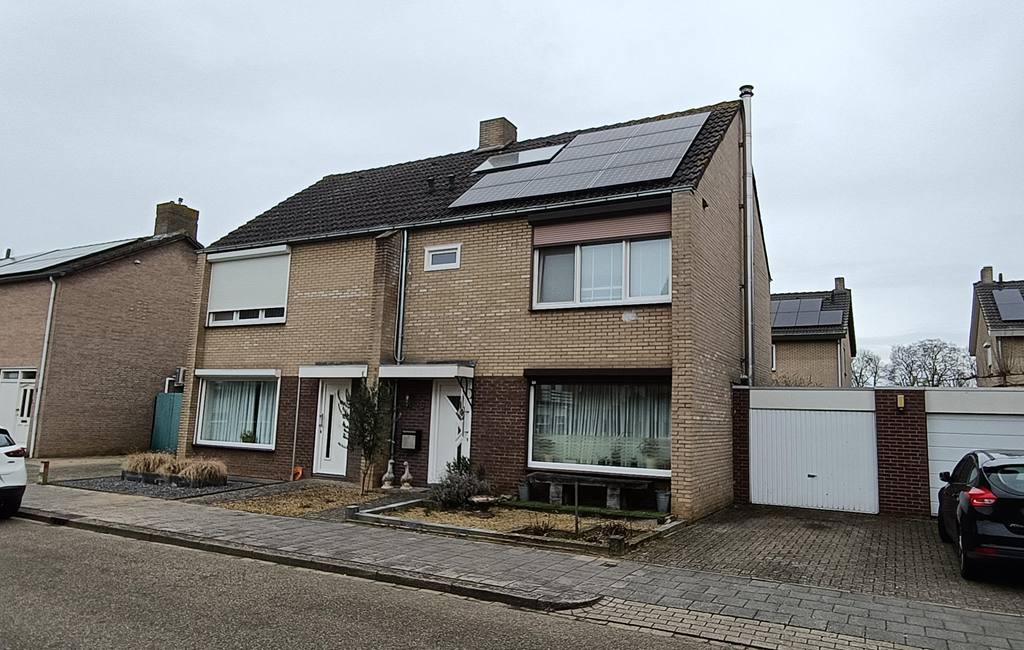 Bunderstraat 6 Sint Odiliënberg 004.png